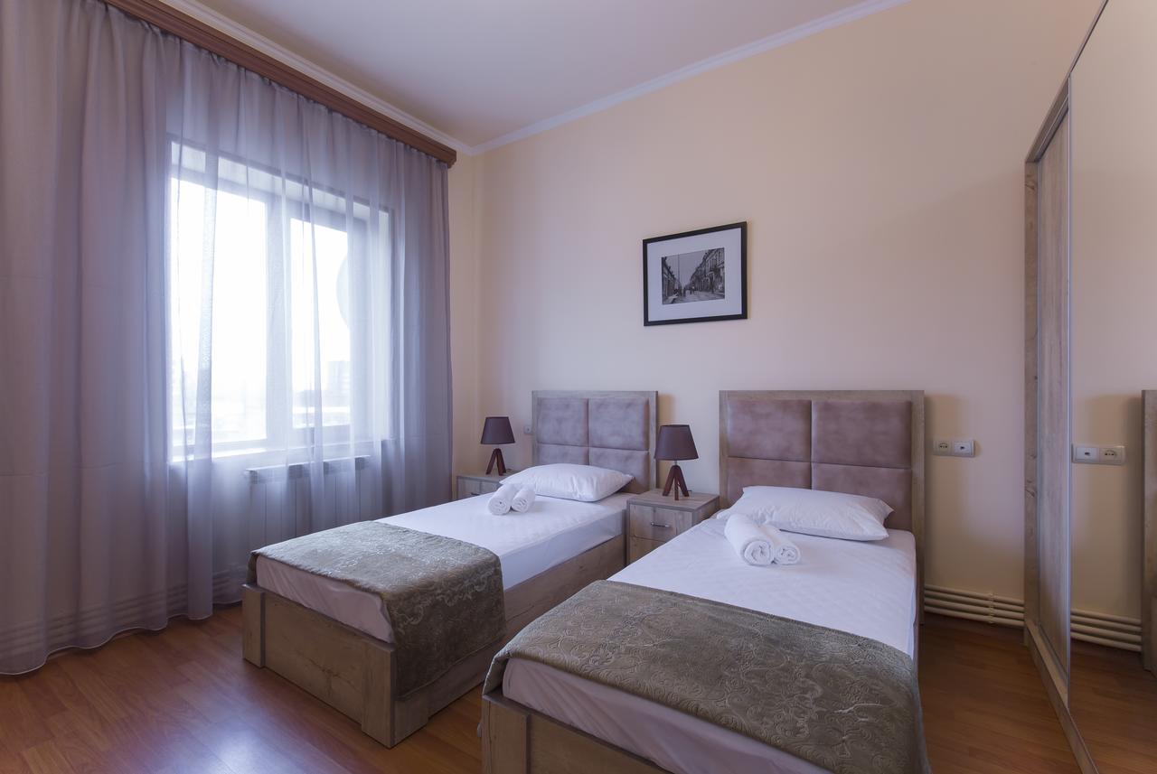 Umba Apartment N1 - 2 bedrooms Jerevan Buitenkant foto