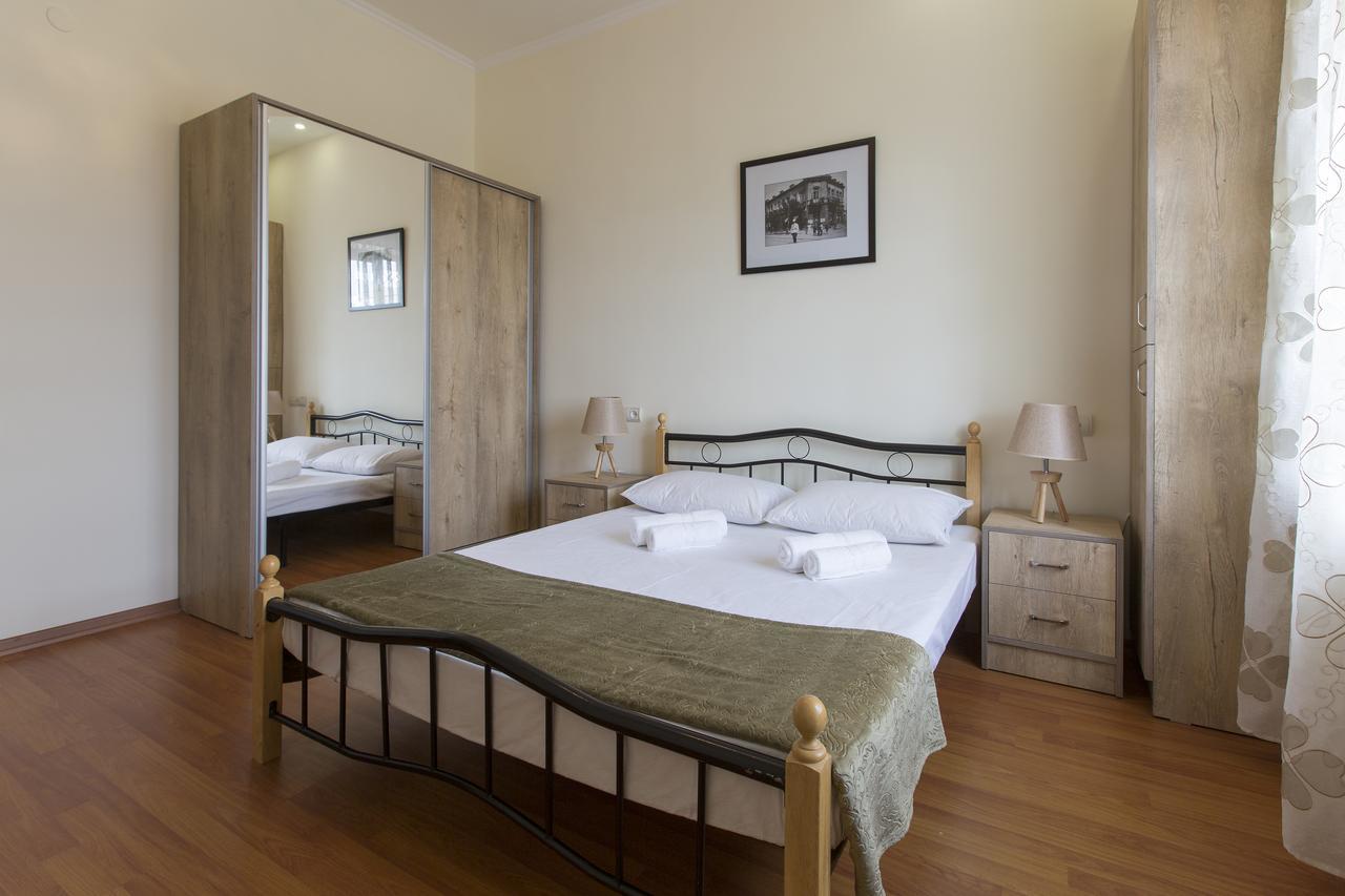 Umba Apartment N1 - 2 bedrooms Jerevan Buitenkant foto