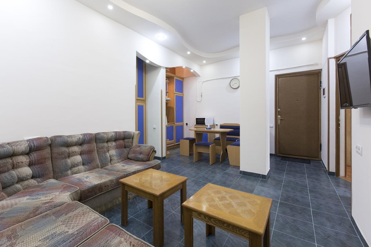 Umba Apartment N1 - 2 bedrooms Jerevan Buitenkant foto